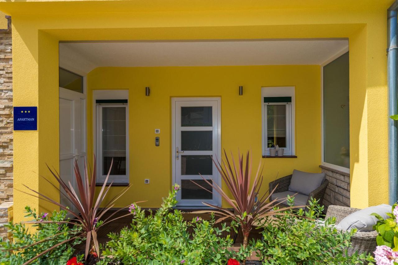 Dali Apartman Zára Kültér fotó