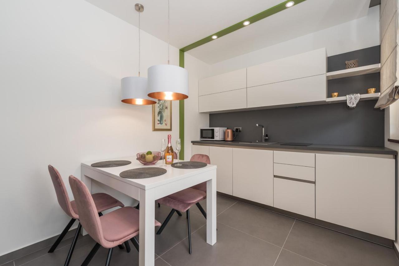 Dali Apartman Zára Kültér fotó