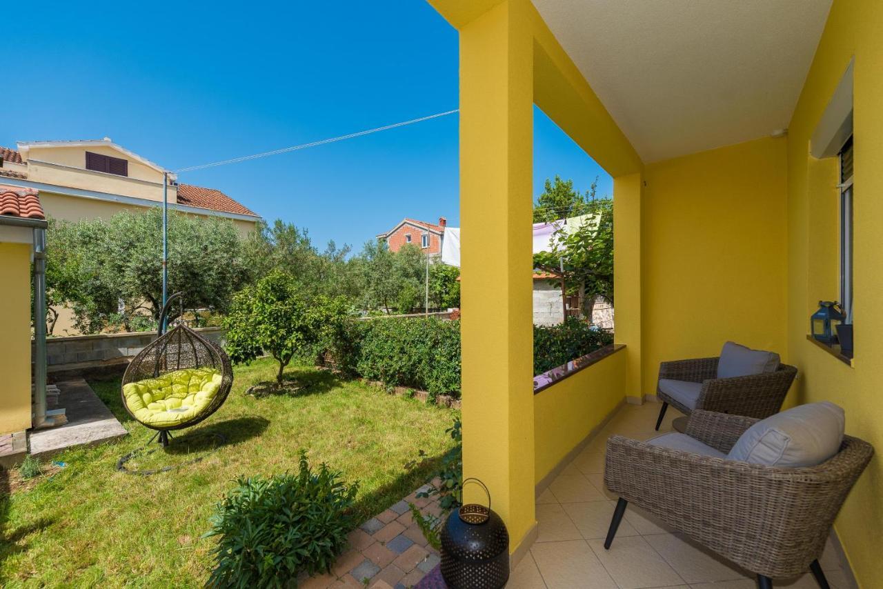 Dali Apartman Zára Kültér fotó