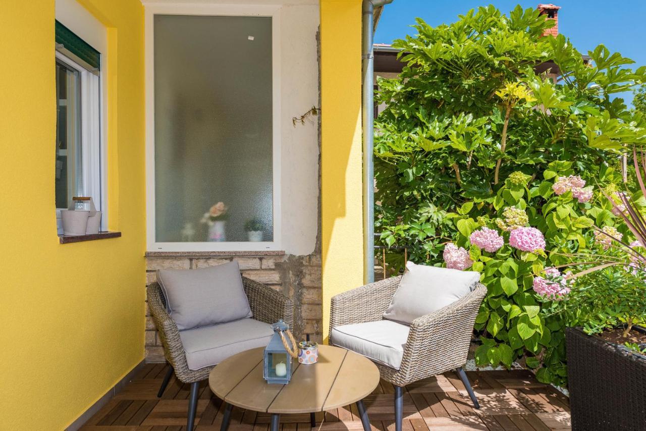 Dali Apartman Zára Kültér fotó