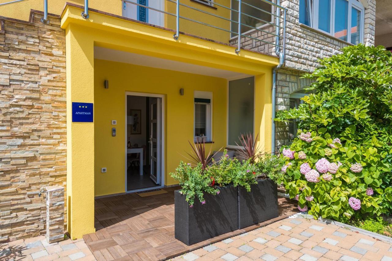 Dali Apartman Zára Kültér fotó